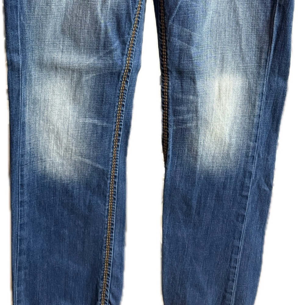 Stylish Blue True Religion Jeans for Men - Picture 8 of 8
